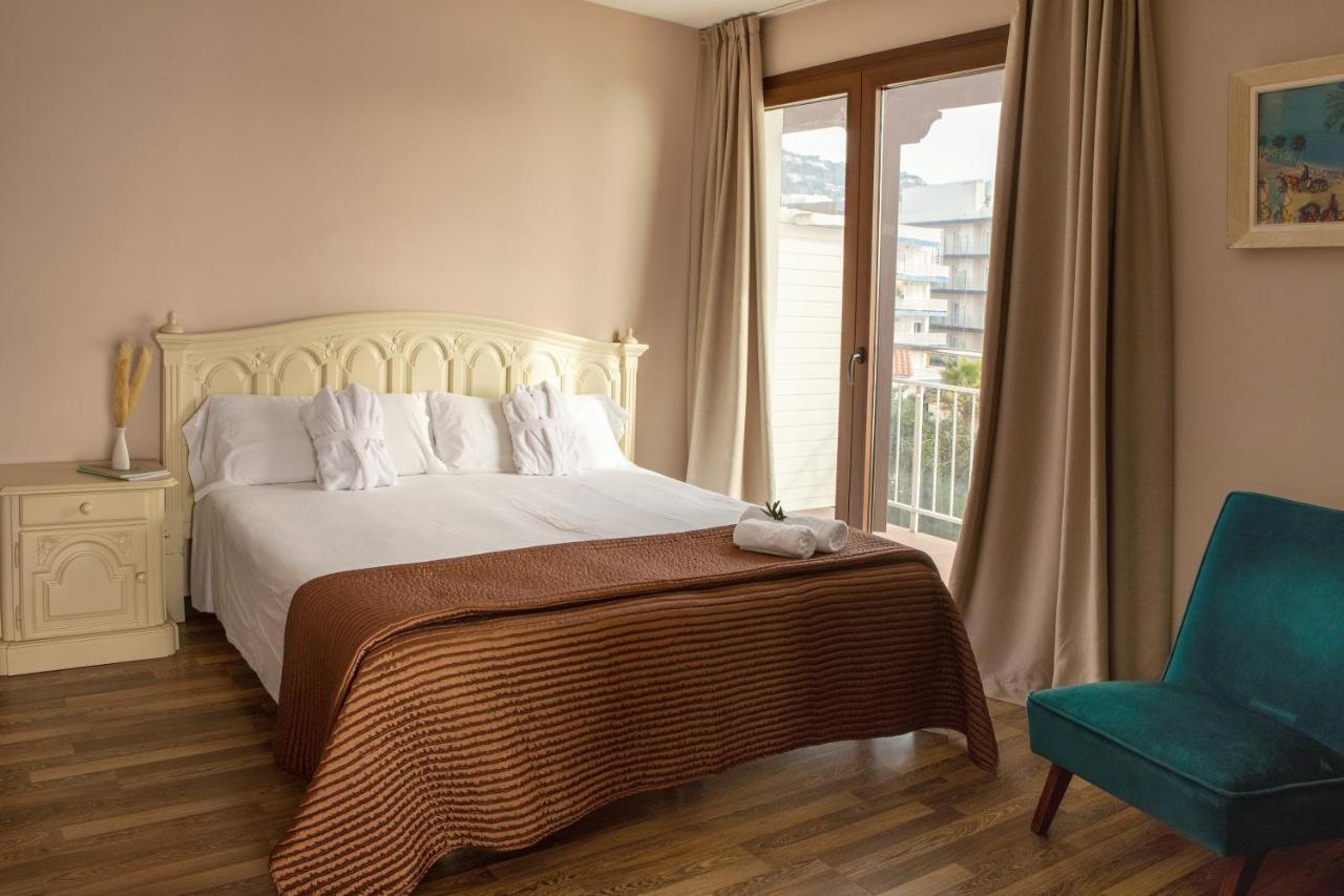 Hotel Roger De Flor By Seleqtta Lloret de Mar Ngoại thất bức ảnh